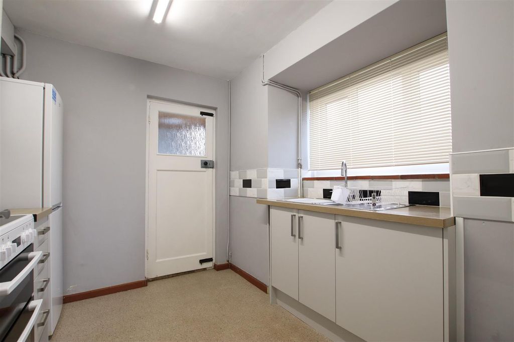 Property photo 3 of 13 Img_6093.Jpg