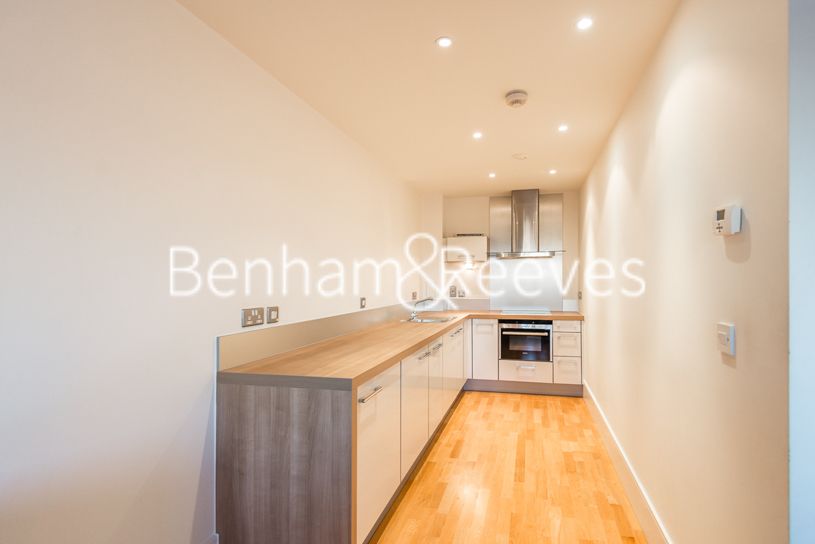 Property photo 2 of 6