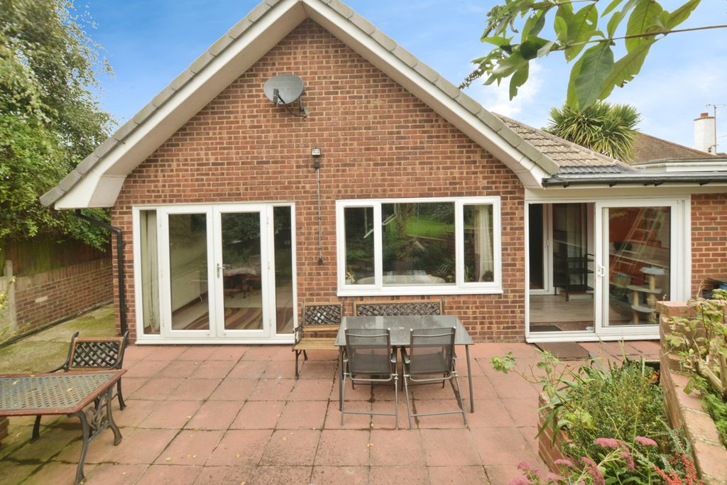 Property photo 1 of 17 Photography