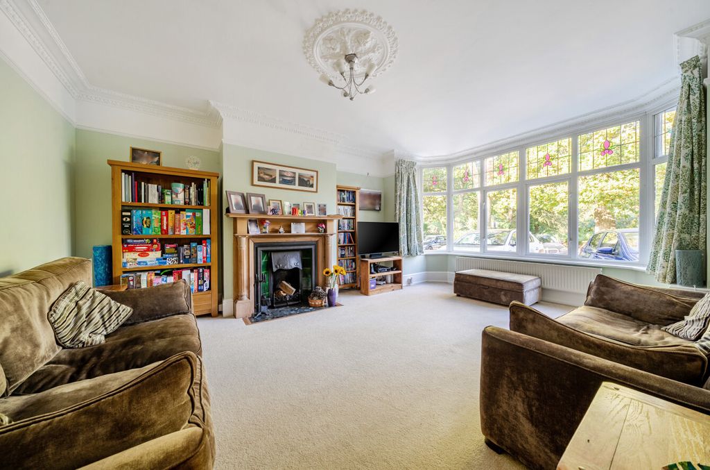 Property photo 2 of 12 1361268-28-68E3B5...