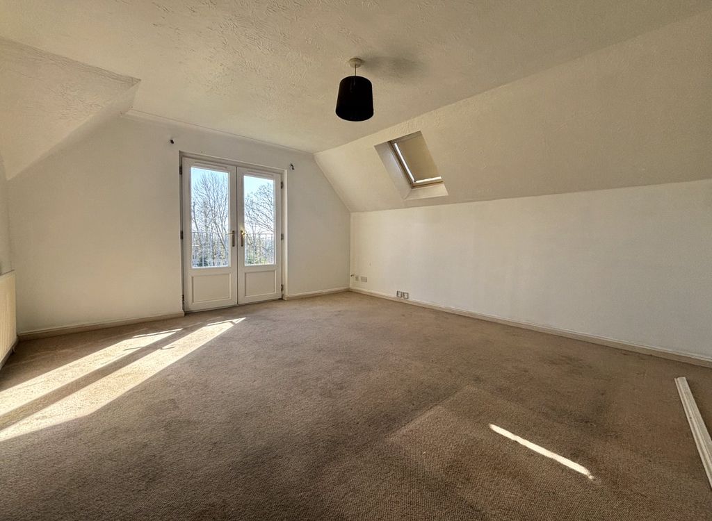 Property photo 3 of 13 Picture No. 22