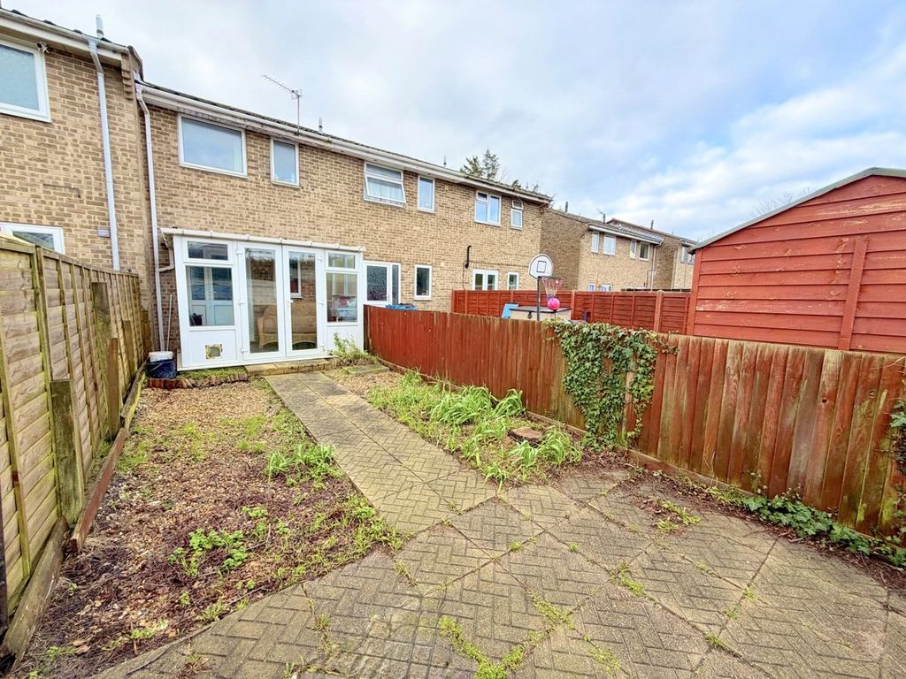 Property photo 2 of 16