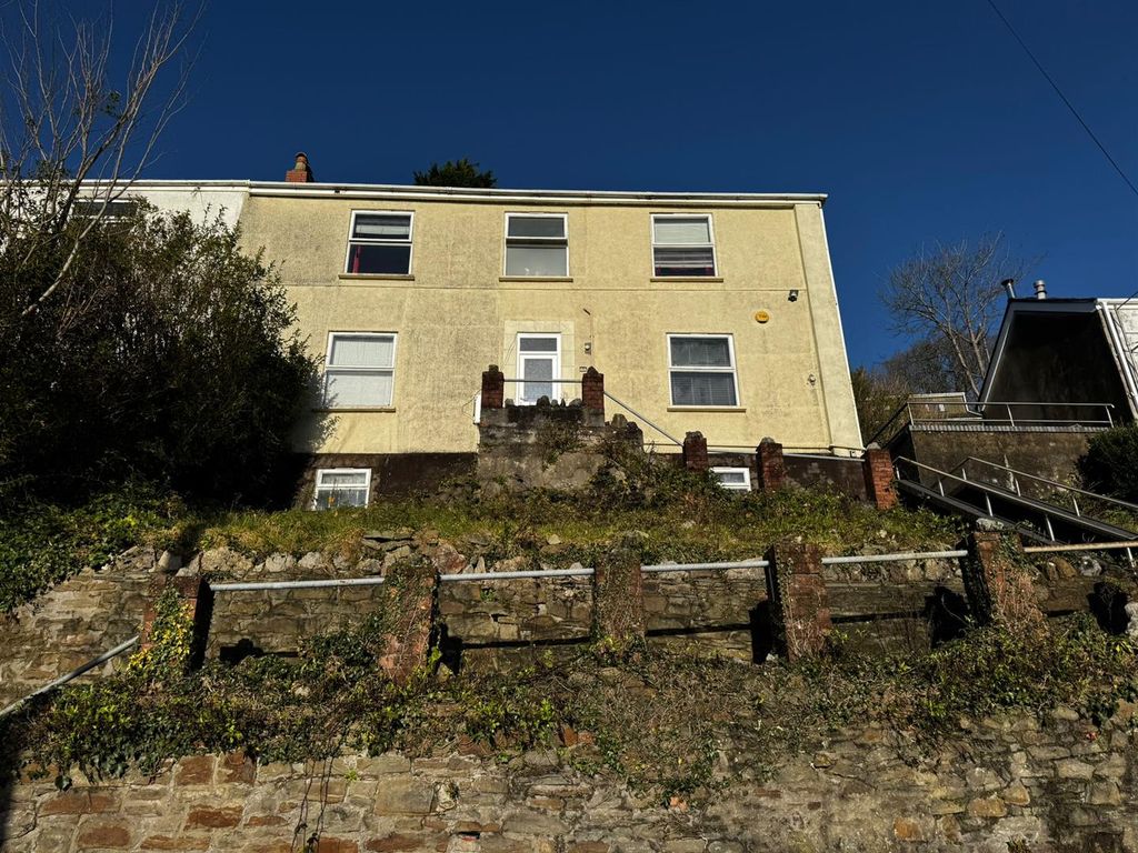 Property photo 1 of 24 3.Jpg