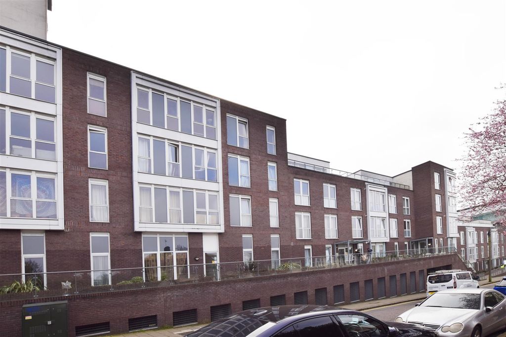 Property photo 1 of 15 Front.Jpg