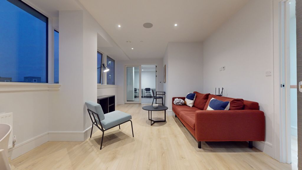 Property photo 1 of 27 Living Room