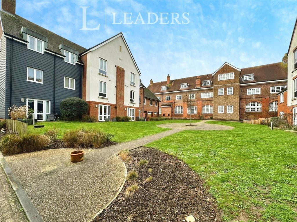 Property photo 1 of 9 Picture No. 13