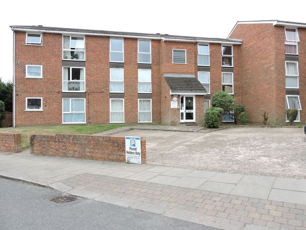 Property photo 1 of 18