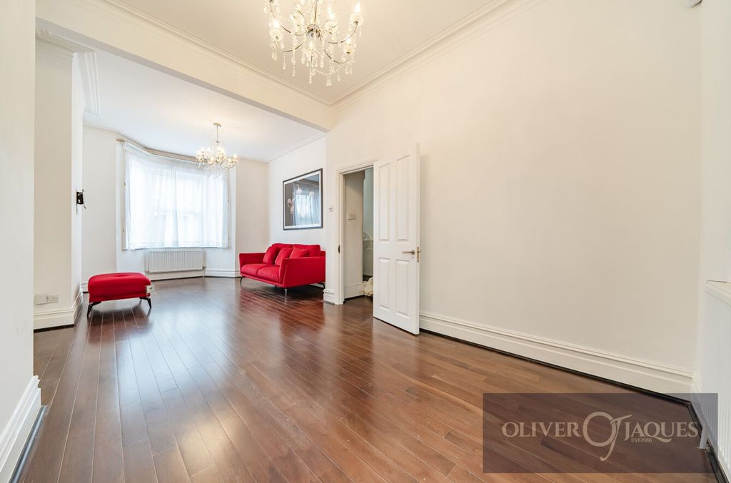 Property photo 2 of 24