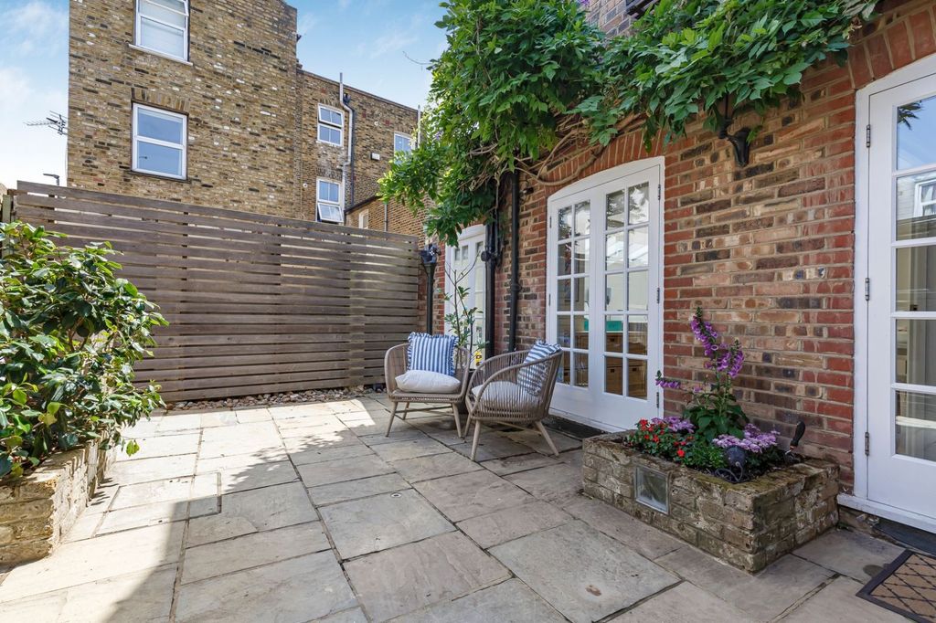 Property photo 3 of 11 Picture No. 09