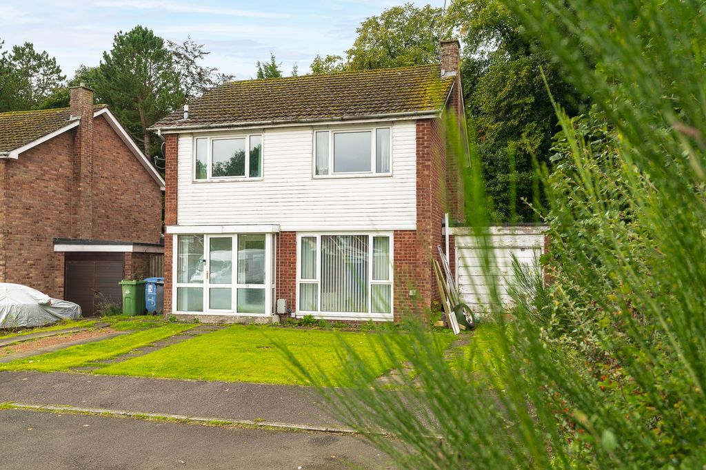 Property photo 1 of 31