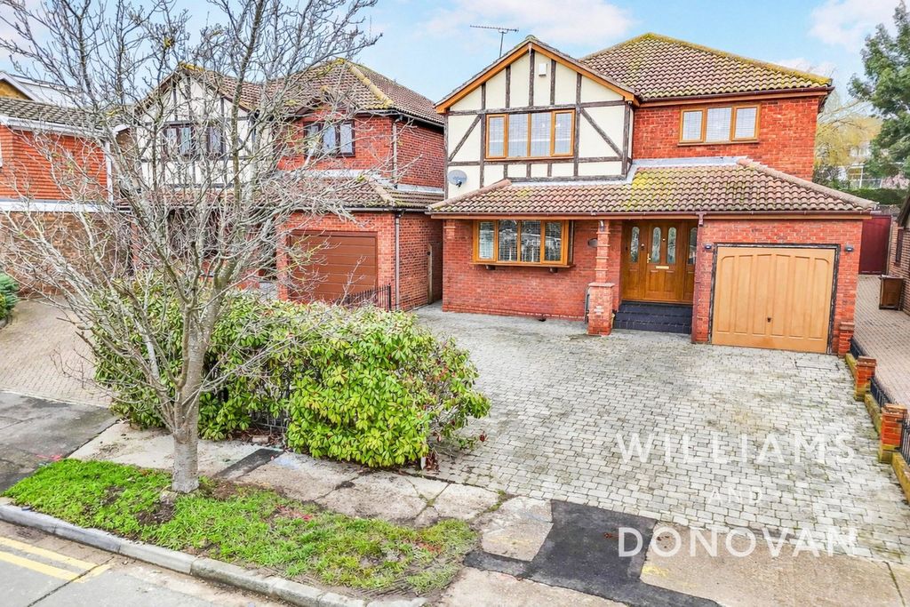 Property photo 1 of 24