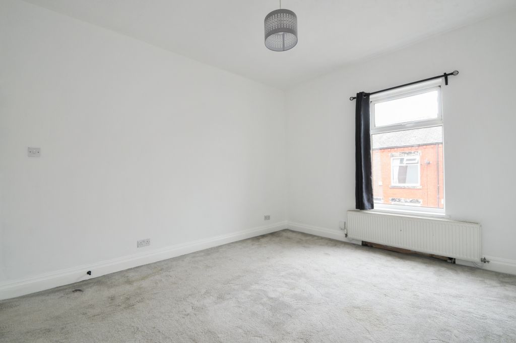 Property photo 3 of 23