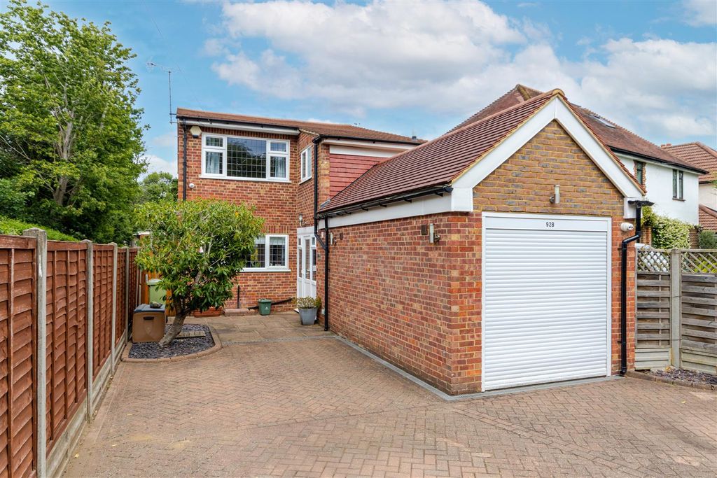 Property photo 1 of 29 External 1.Jpg
