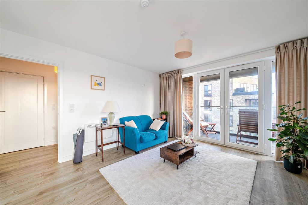 Property photo 3 of 13 Picture No. 12