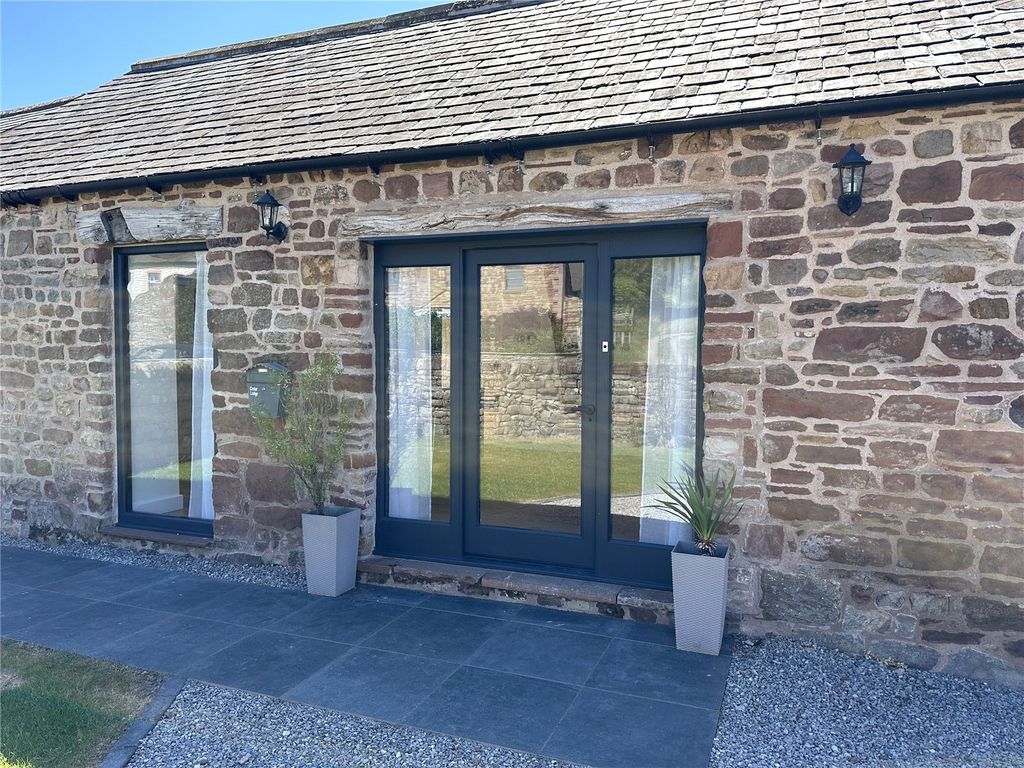 Property photo 2 of 38 Picture No. 04
