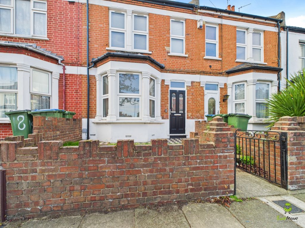 Property photo 1 of 11 Presented By Kevin At Ewemove Bexleyheath And Dart
