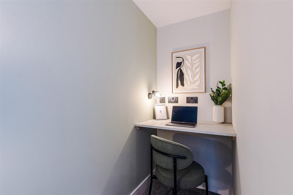 Property photo 3 of 21 459Rochdaleoldroad-HMO-31.Jpg