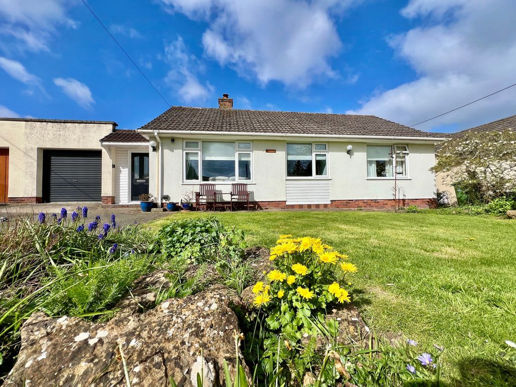 Property photo 1 of 27 Front