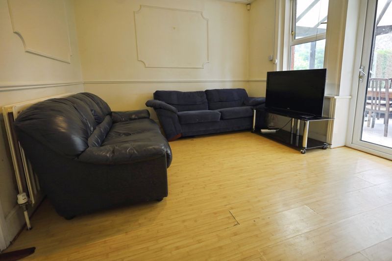 Property photo 3 of 15 Photo 34