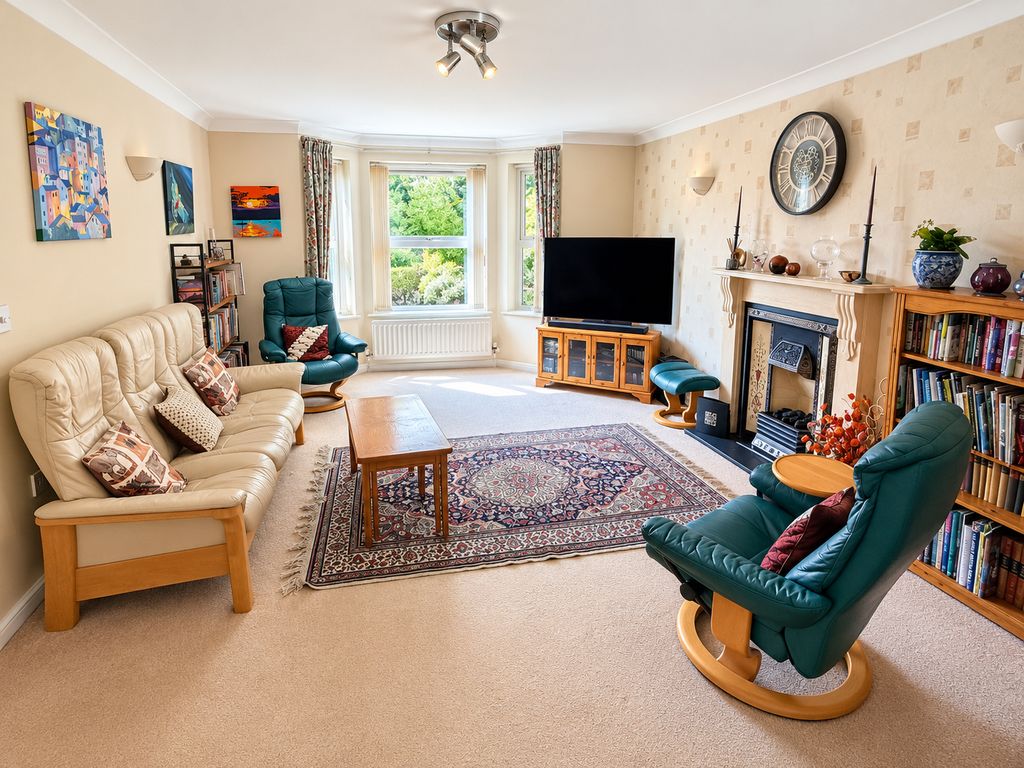 Property photo 3 of 21 Drawing Room