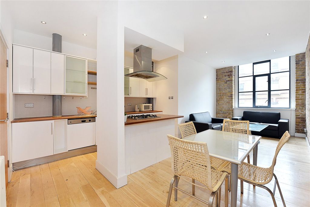 Property photo 2 of 12 Picture No. 08