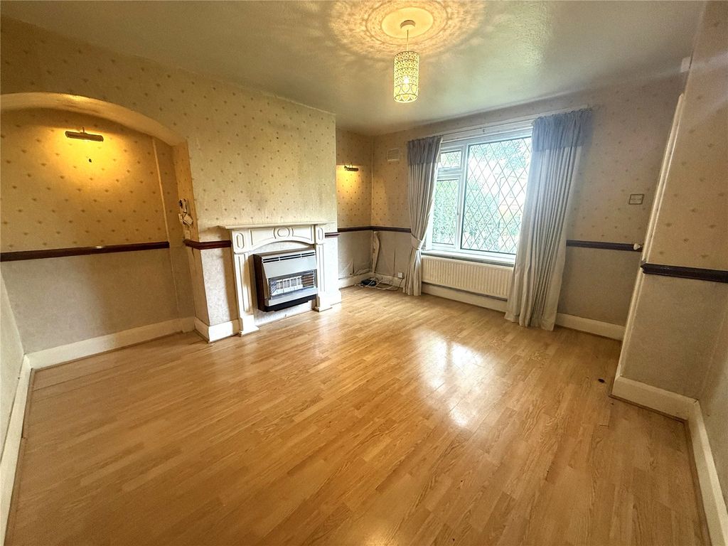 Property photo 2 of 12 Picture No. 10