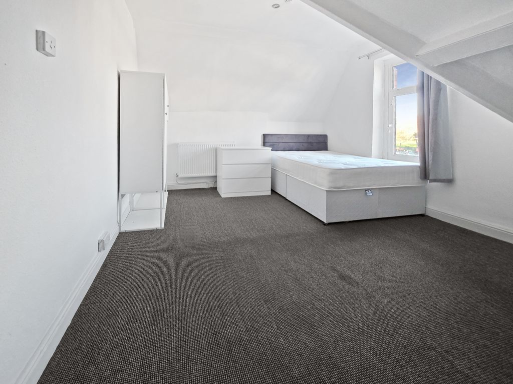 Property photo 3 of 6 Image Of Property