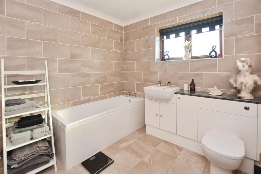 Additional image 22 of 3 bed detached bungalow for salePilham, Gainsborough DN21