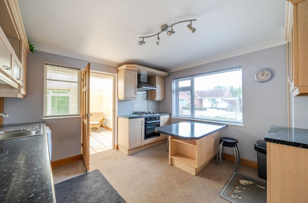 Property photo 3 of 19 1343761-15-68A8614d73cd8
