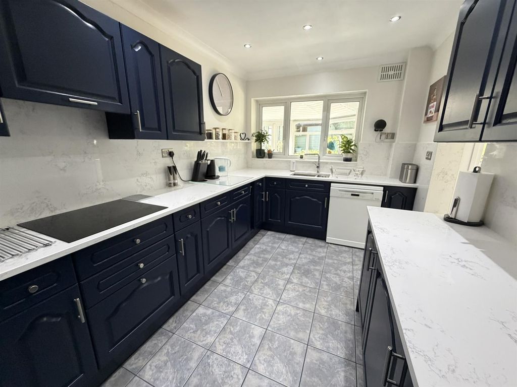 Property photo 2 of 25 Img_4554.Jpeg