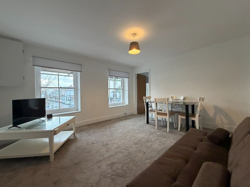 Property photo 1 of 6 5243640