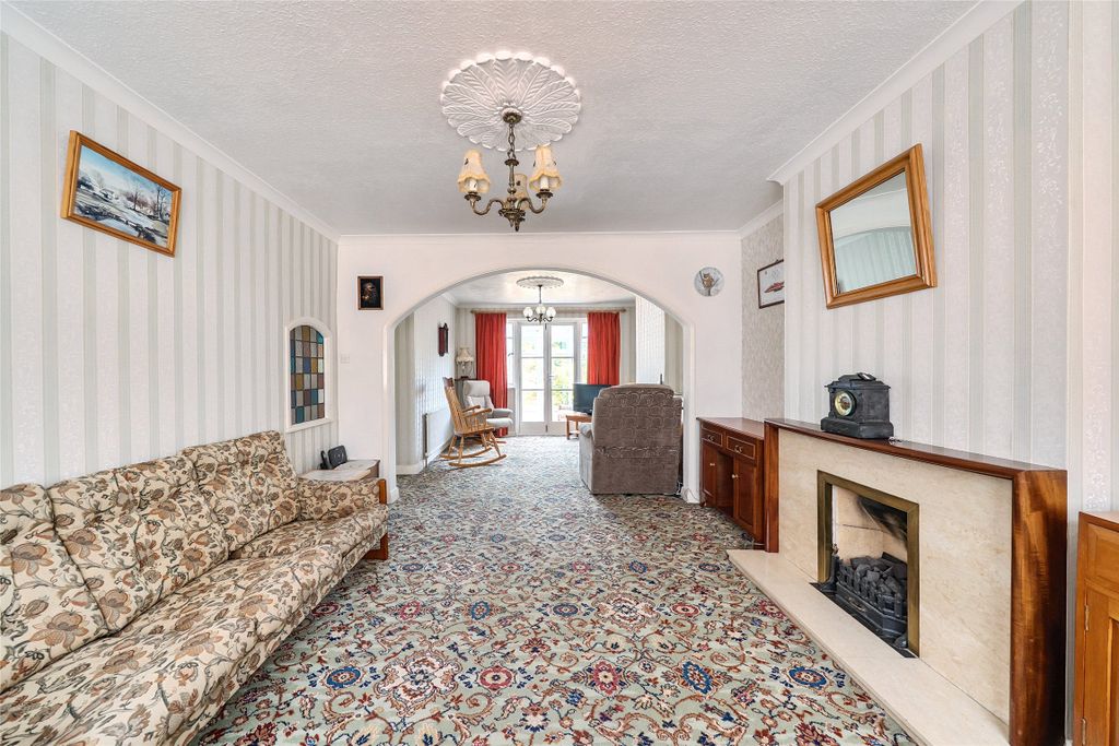 Property photo 2 of 14 Picture No. 11