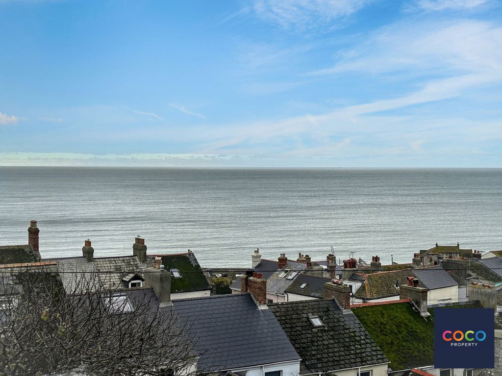 Property photo 1 of 13 Sea View