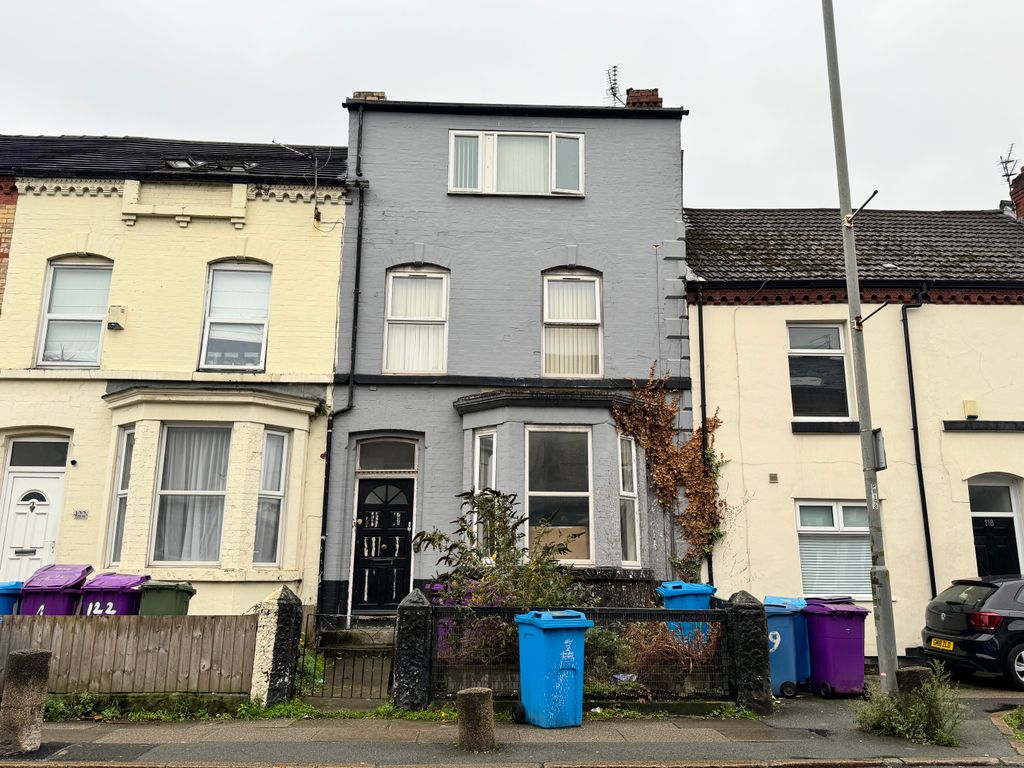 Property photo 1 of 1