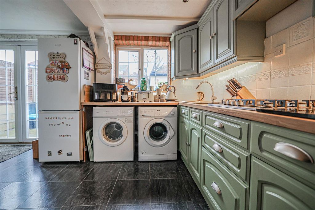 Property photo 3 of 25 980A3053.Jpg