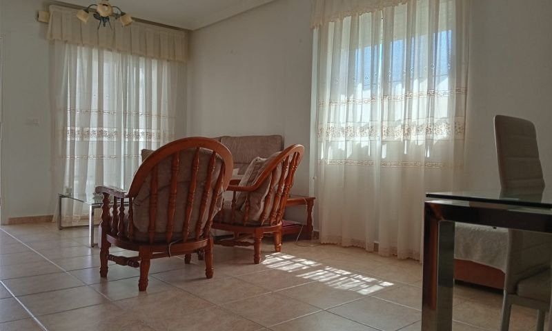 Property photo 3 of 40