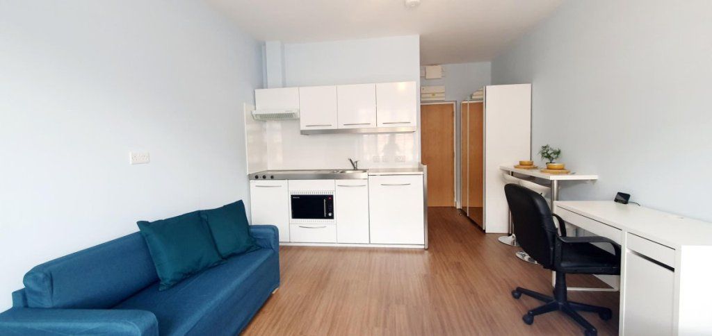 Property photo 2 of 6