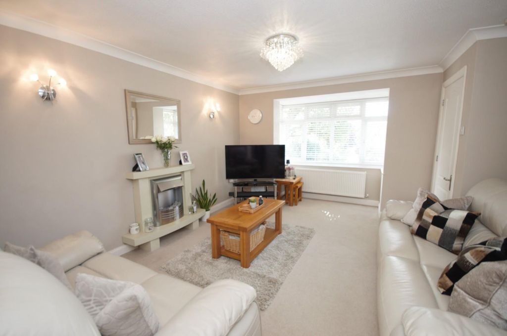 Property photo 3 of 21