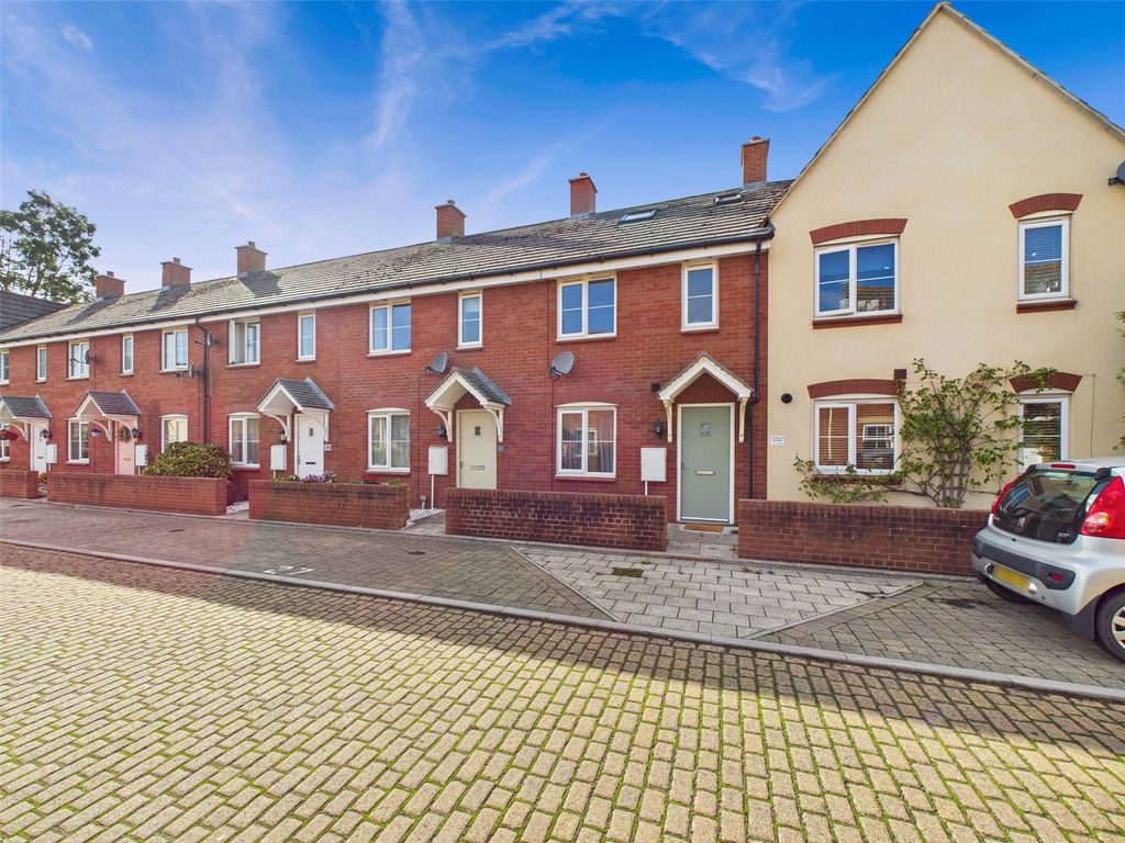 Property photo 1 of 17 Picture No. 02