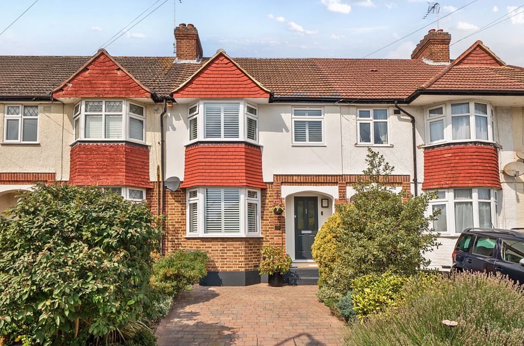 Property photo 1 of 20 1336046-1-68A466d...