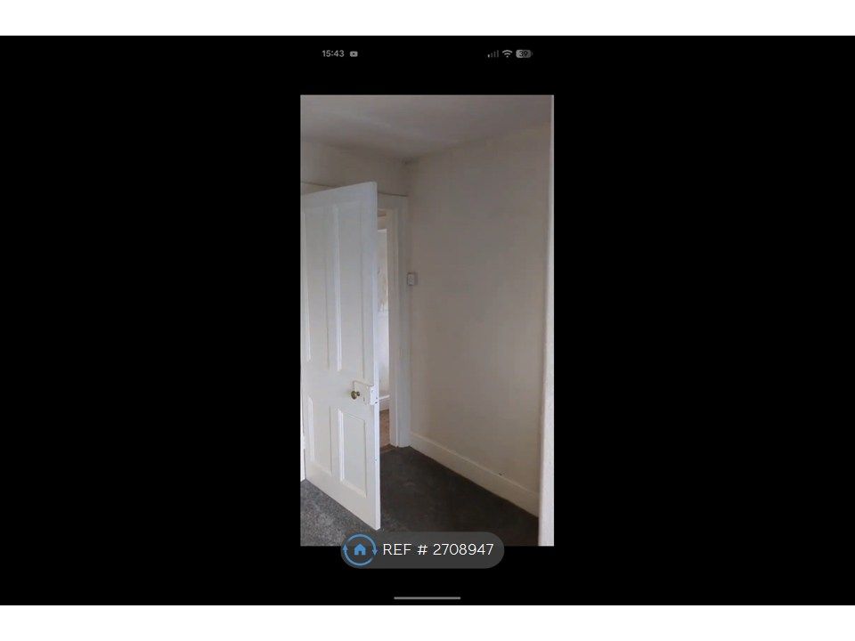 Property photo 2 of 7 Livi