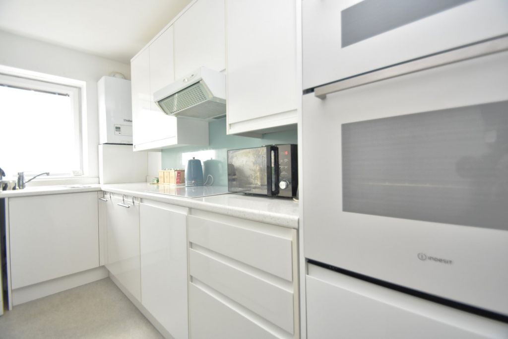 Property photo 3 of 8 Picture No. 04