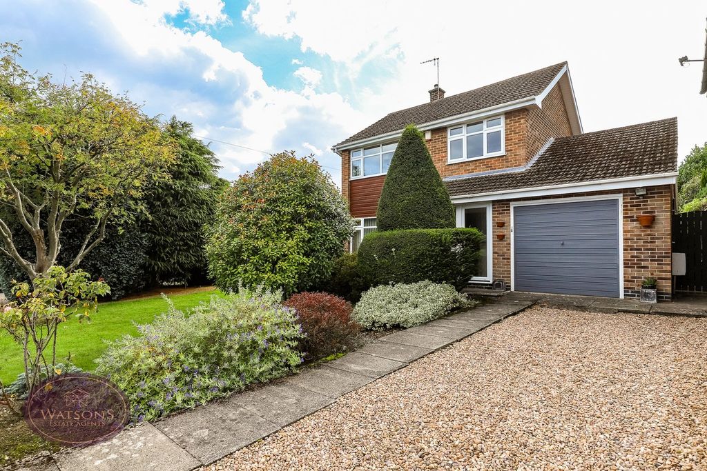 Property photo 1 of 26