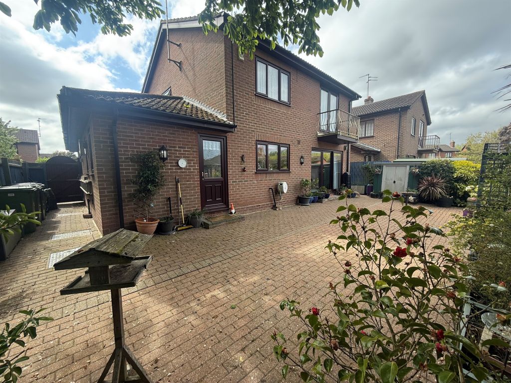 Property photo 2 of 14