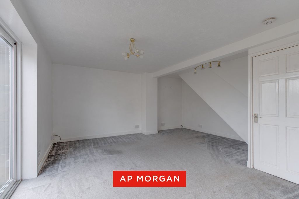 Property photo 3 of 12 Picture No. 12