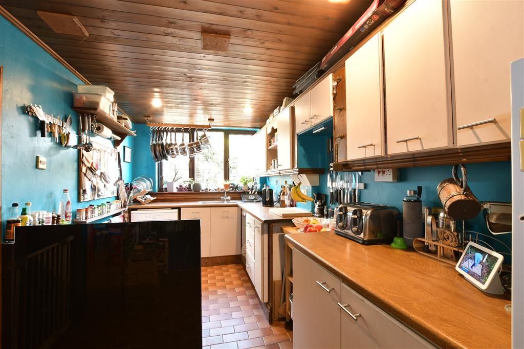 Property photo 3 of 10 Kitchen/ Breakfast Room