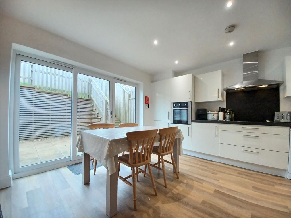 Property photo 3 of 15 20221206_105002 - Co