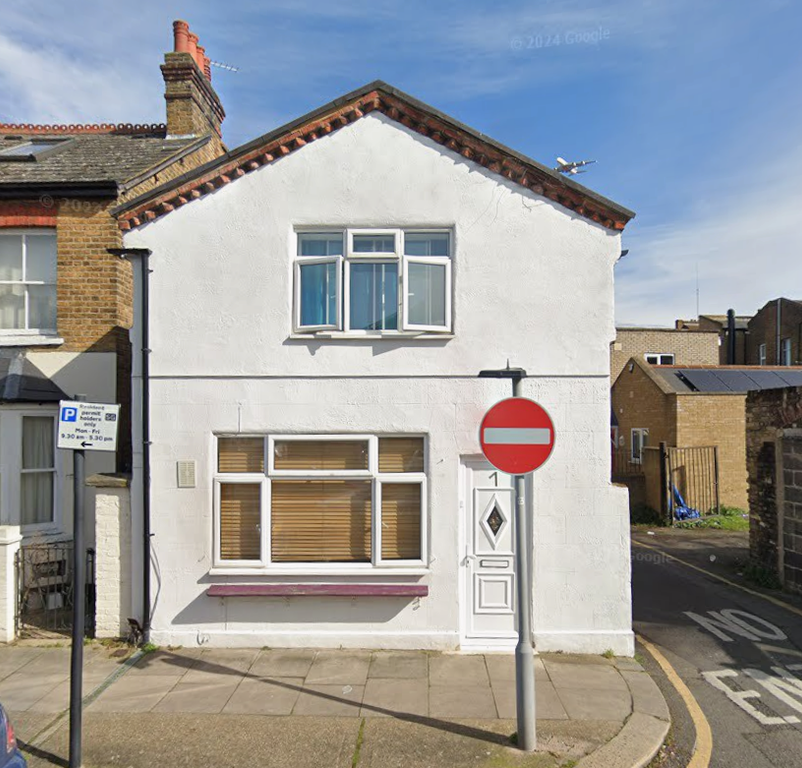 Property photo 1 of 1