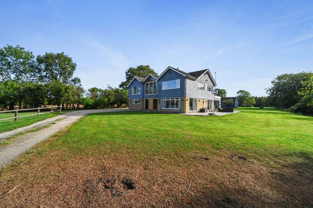 Property photo 1 of 30