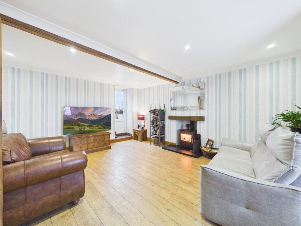 Property photo 2 of 38